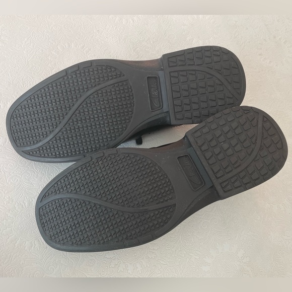 Clarks Men’s Black Shoe Size 10 - Picture 3 of 7